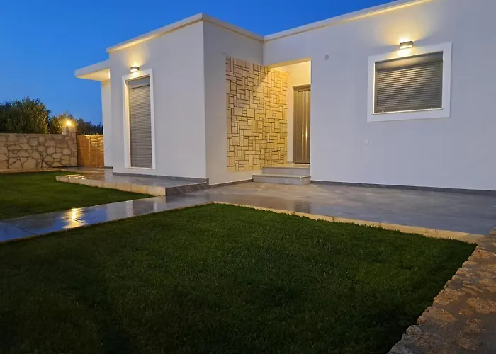 Christine Luxury Villa